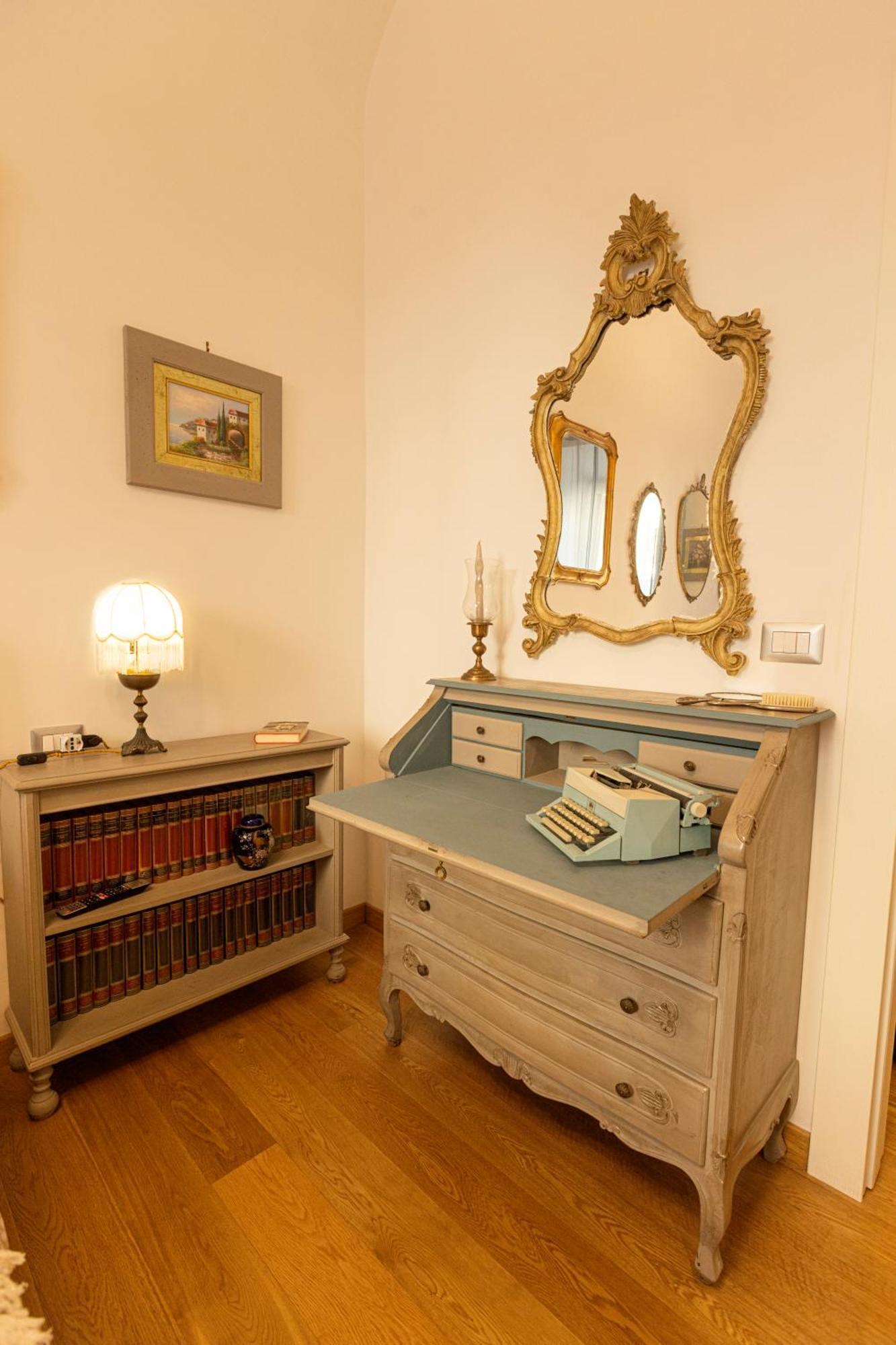 La Casa Di Vittorio Boutique Ottaviano San Pietro Lägenhet